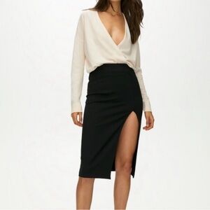 Aritzia Babaton New Pencil Slit Formal New Elegant Casual Feminine Skirt Sz 2